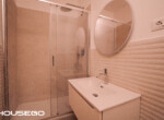 MRC08024